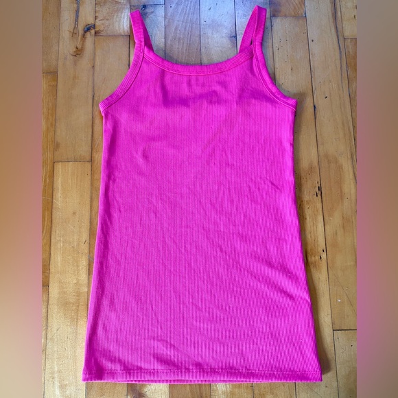 No Boundaries Magenta Ribbed Tank Top- Juniors XS - Picture 1 of 2